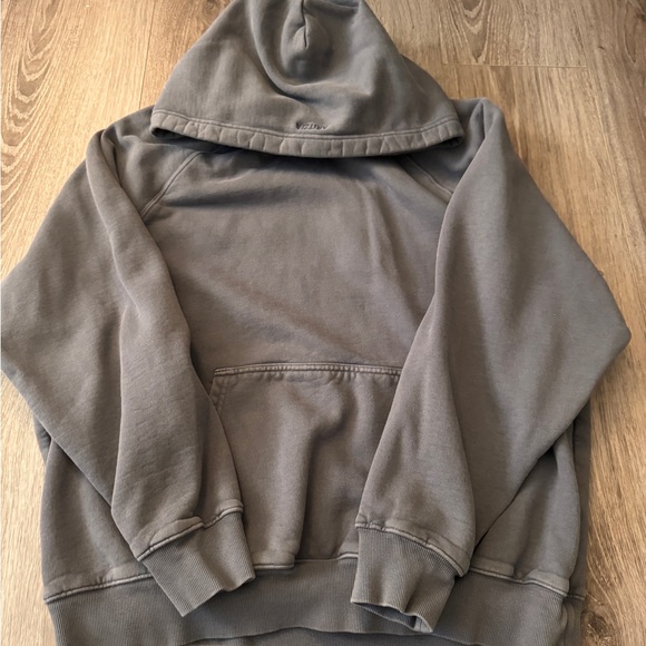 Aritzia Gray Hoodie Sweatshirt - Picture 1 of 1
